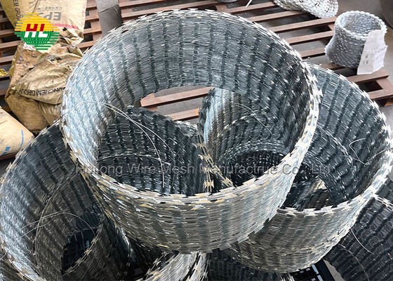 1.1m Hot Selling Hot Dipped Galvanized Steel Egoza Coil  Bto-18 Roll Concertina Razor Barbed Wire