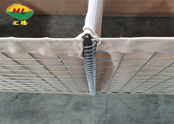 1*1*10m 75*75mm जाल हेस्को टावर सेना गर्म डुबोया सैन्य के लिए जस्ती