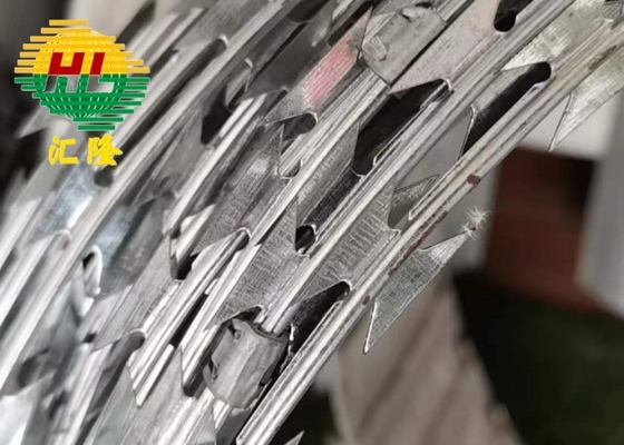 फैक्टरी प्रत्यक्ष आपूर्ति गर्म बिक्री गर्म डुबोया जस्ती Concertina कांटेदार तार यूक्रेन के लिए